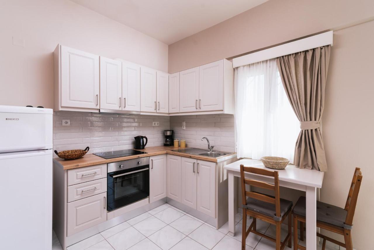 Filia Apartments Піцідія Екстер'єр фото